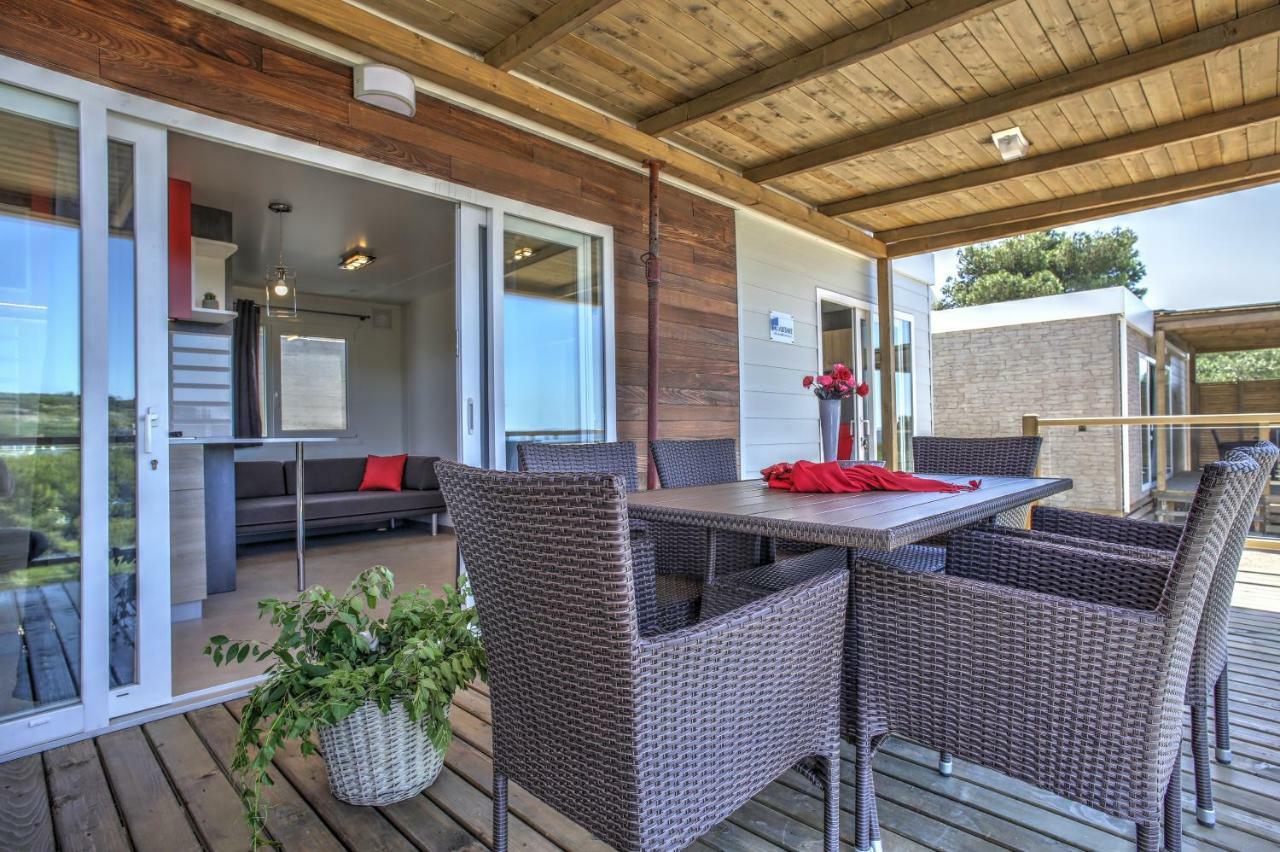 Hotel Camp Rehut Murter Exterior foto